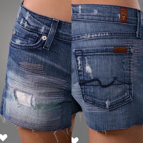 NEW 7 For All Mankind Josefina Cutoff Denim Blue Jean Shorts Distressed Frayed - Picture 3 of 8